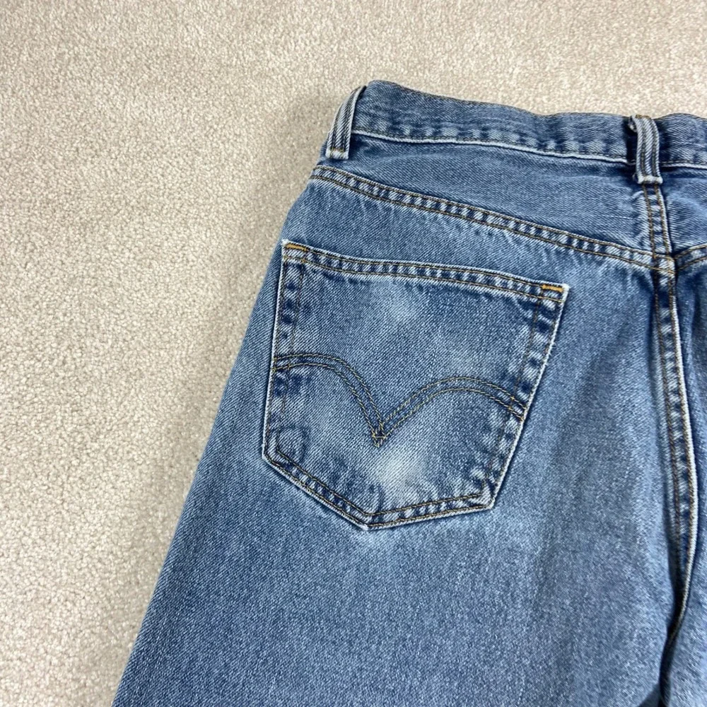 Vtg Y2K Levi's 550 Relaxed Fit Tapered Leg Jeans Mens 33x30 Blue Denim